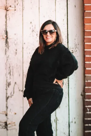 Black Sherpa Pullover & Jogger Lounge Set