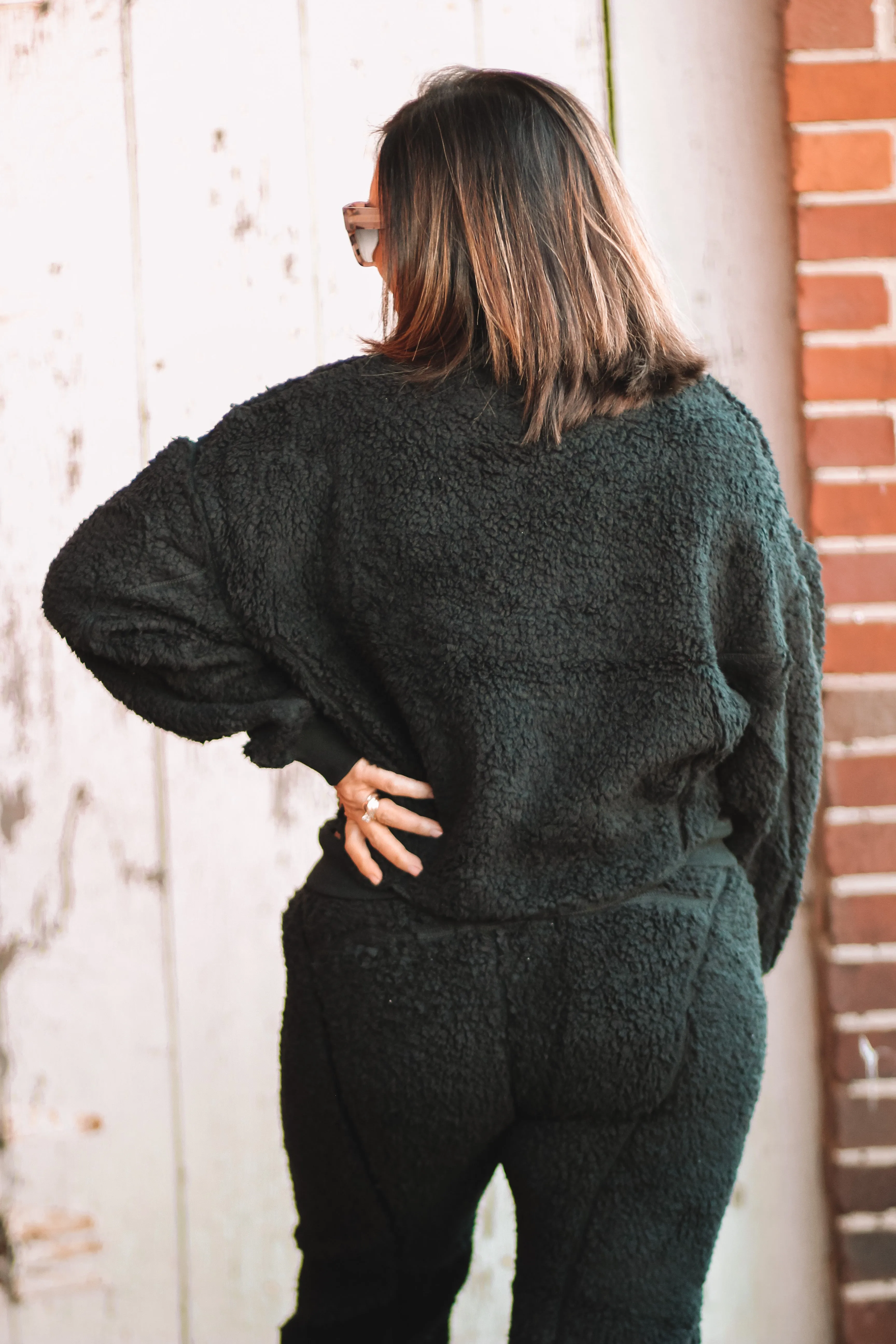 Black Sherpa Pullover & Jogger Lounge Set