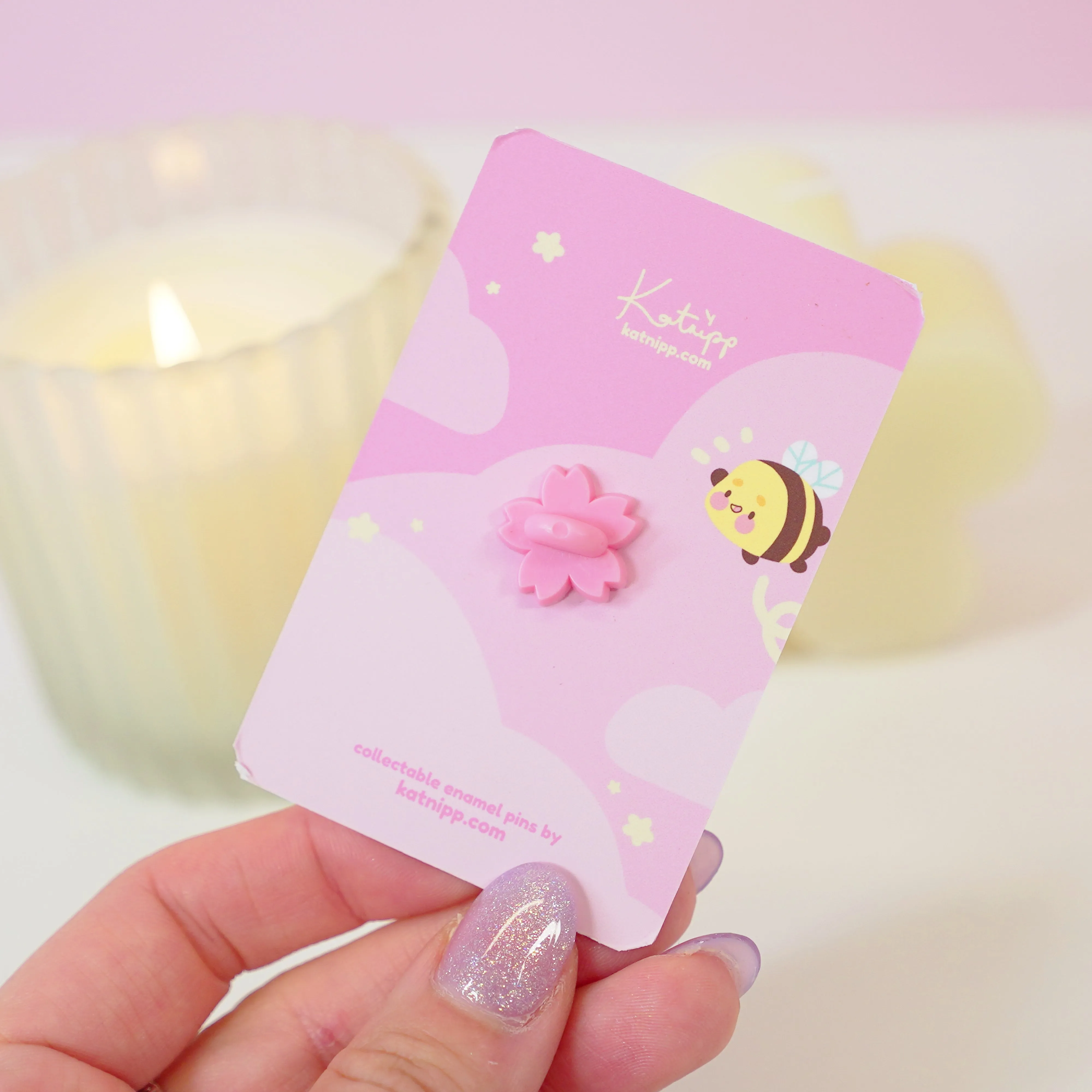 Bumblebutt Glittery Wing Enamel Pin | Kawaii Bumblebee Pin | Cute Bee Accessory