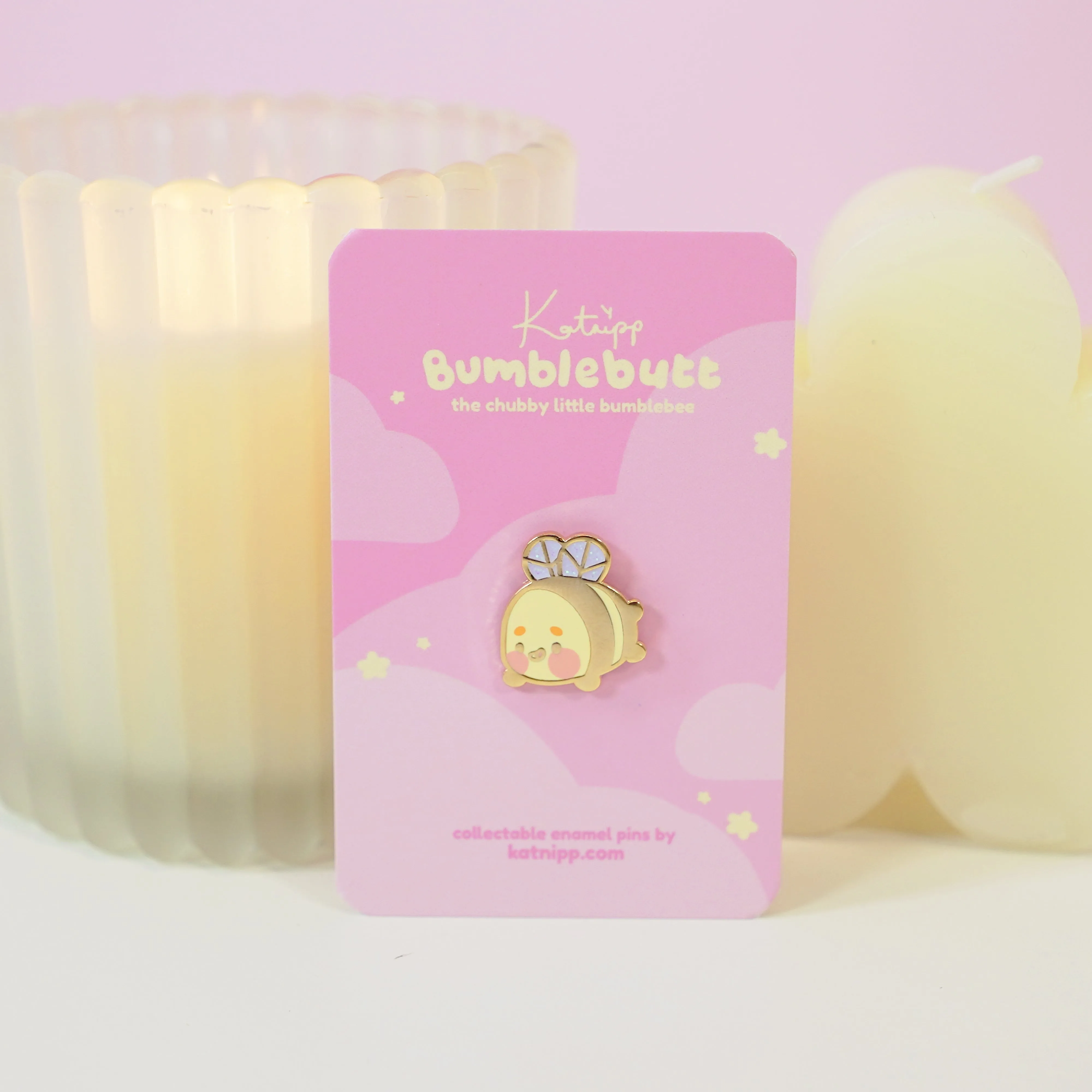 Bumblebutt Glittery Wing Enamel Pin | Kawaii Bumblebee Pin | Cute Bee Accessory