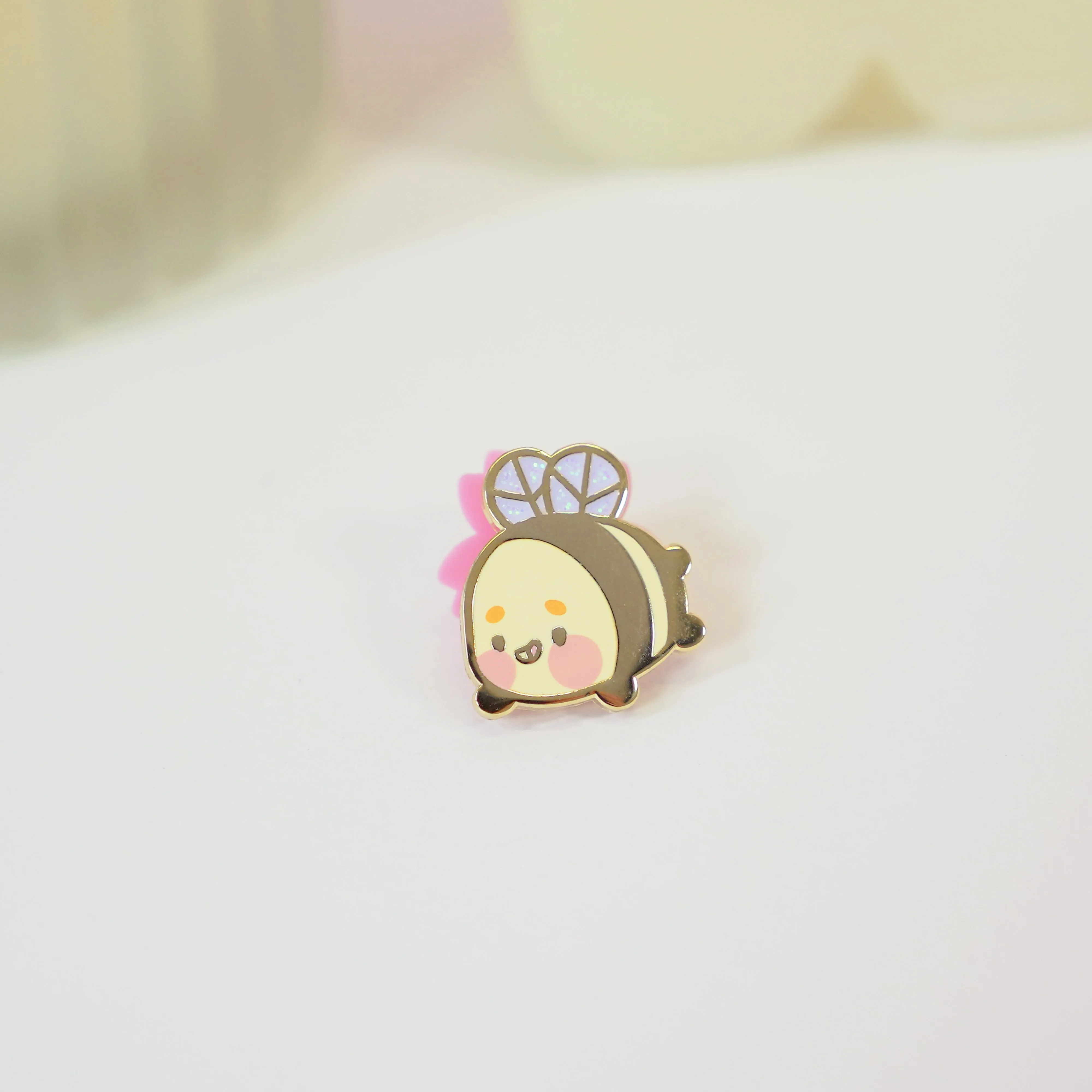 Bumblebutt Glittery Wing Enamel Pin | Kawaii Bumblebee Pin | Cute Bee Accessory