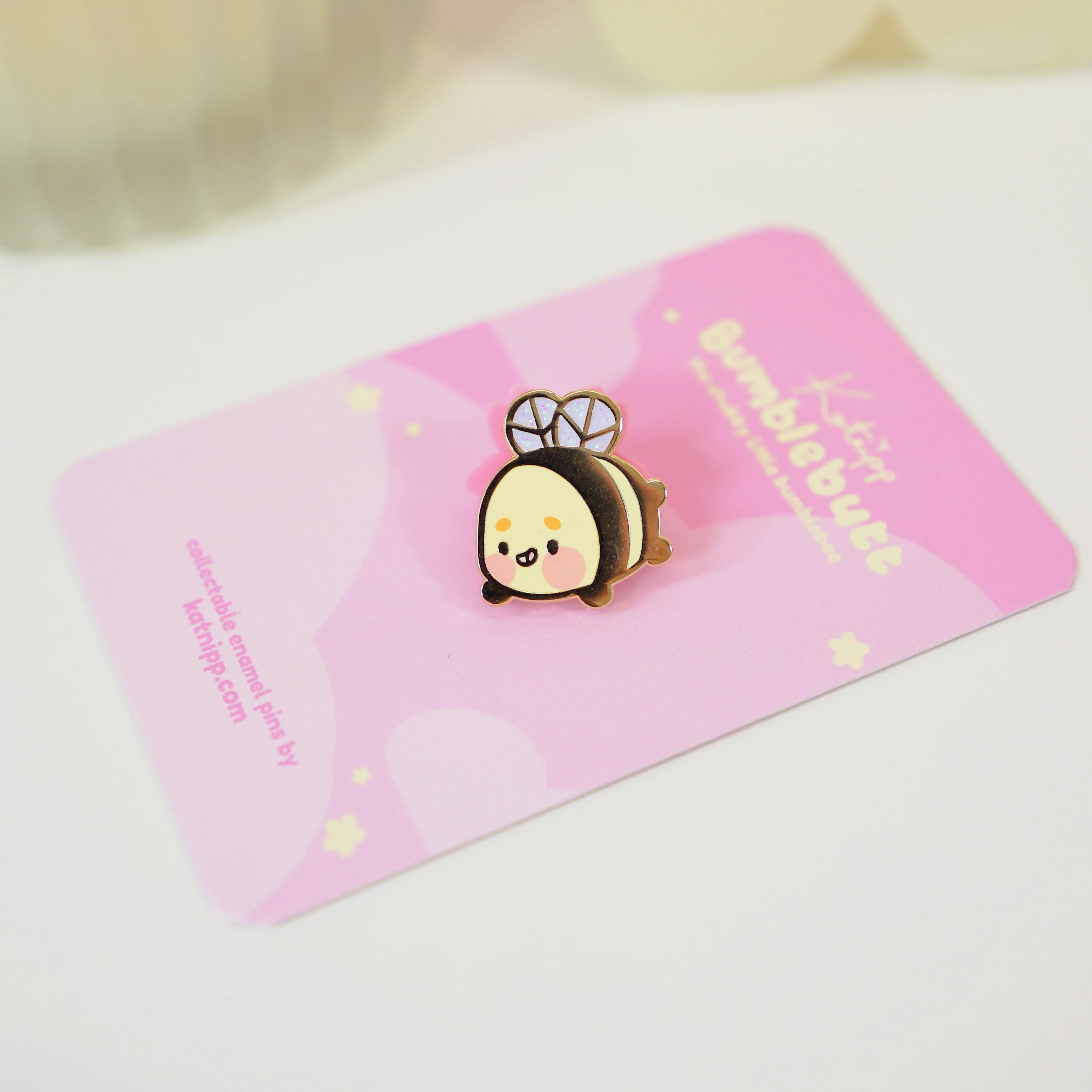 Bumblebutt Glittery Wing Enamel Pin | Kawaii Bumblebee Pin | Cute Bee Accessory