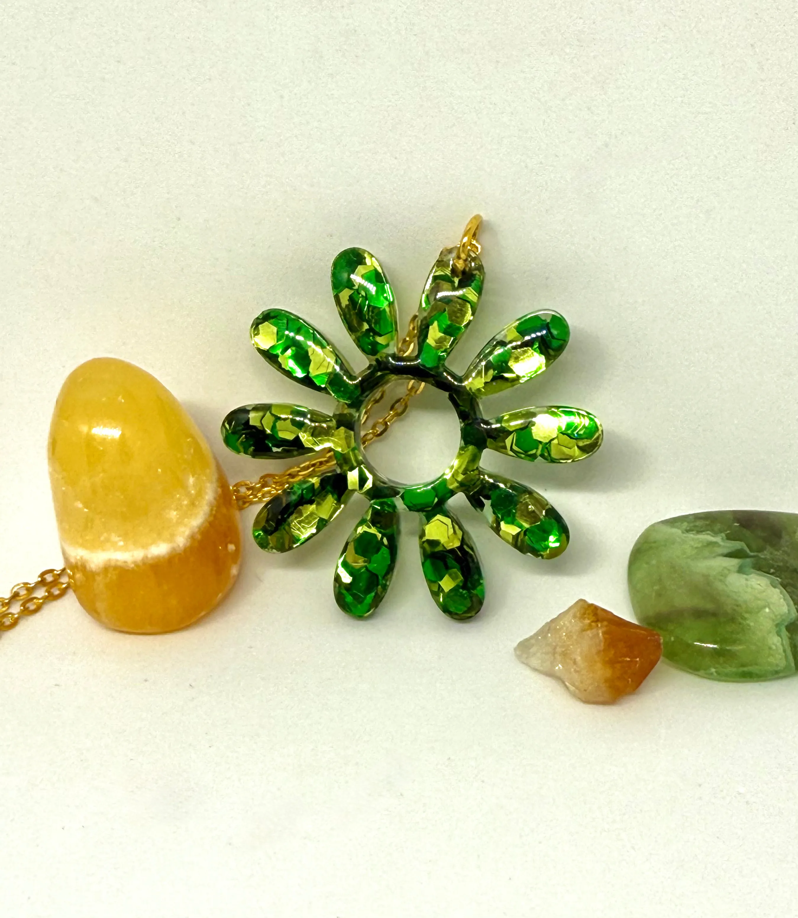 Green Flower Power Necklace